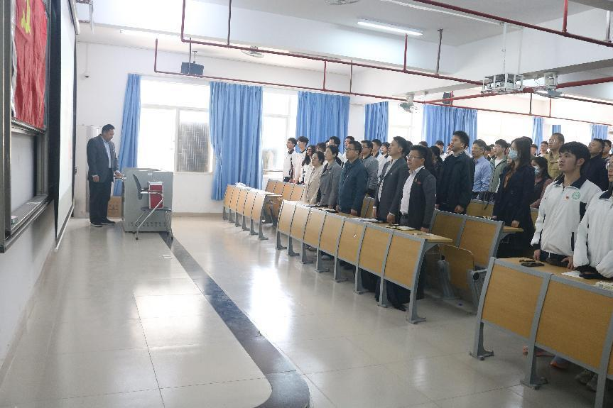 化学Beat365官方网站党委顺利召开换届选举大会