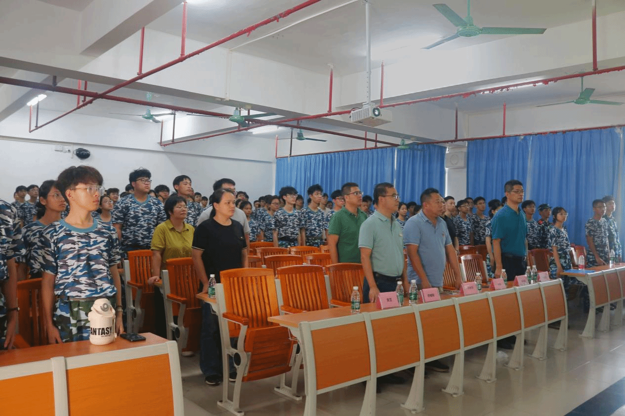 化学Beat365官方网站2024年本科新生见面会顺利召开