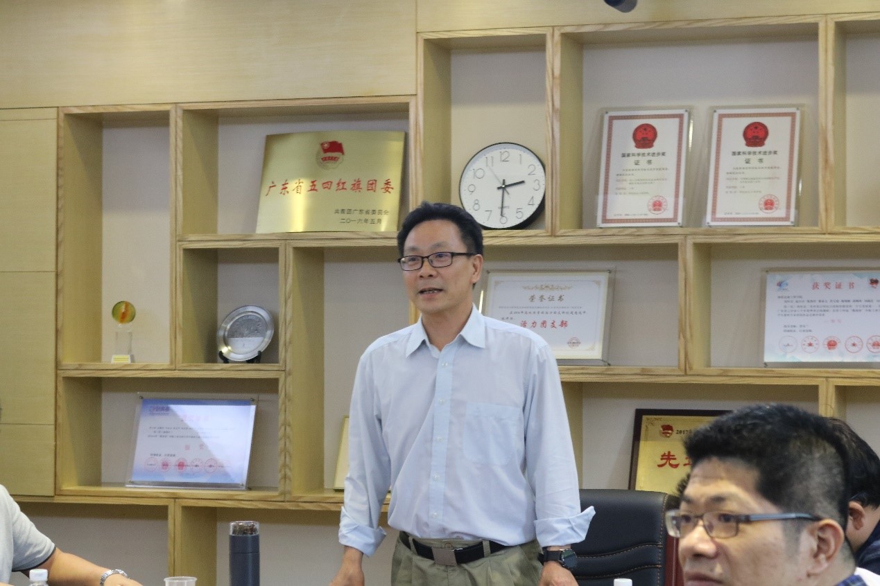 田允波副校长给化学Beat365官方网站师生党员上党课