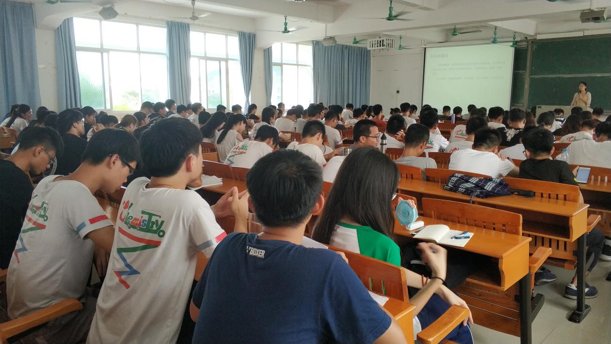 我院青春期生殖健康教育讲座圆满结束